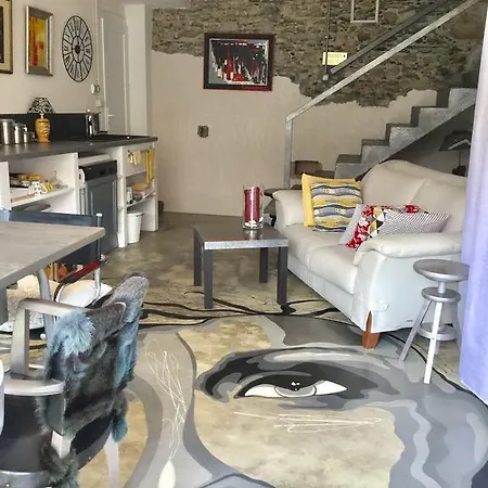 Loft Atypique Bed & Breakfast Villeneuve-de-Riviere