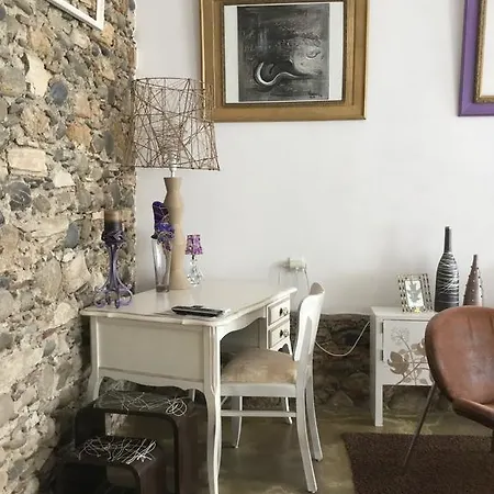 Loft Atypique Couette-café