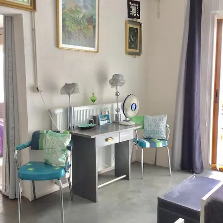 Loft Atypique Couette-café 4*